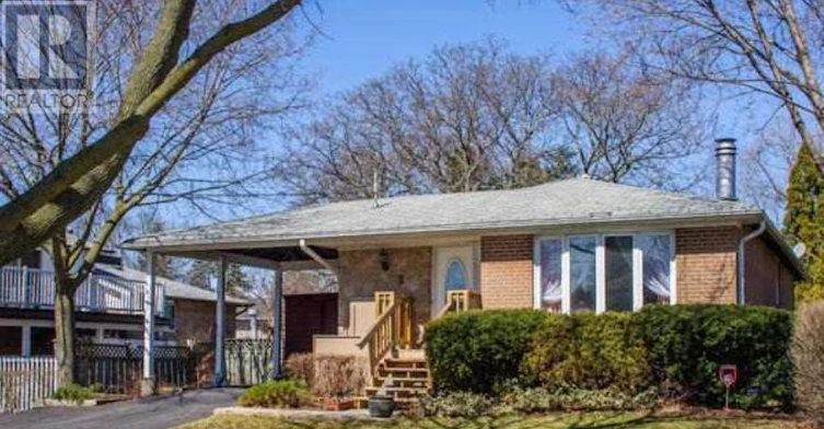 LOWER-3 Glentworth Road, Toronto, ON, M2J 2E4