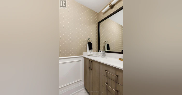 1902-88 Cumberland Street, Toronto, ON, M5R 0C8 - 37