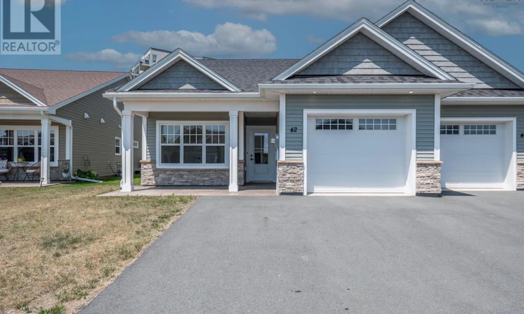42 Elizabeth Avenue