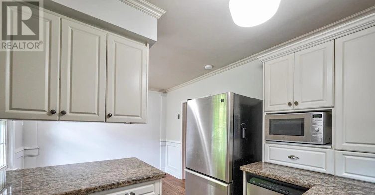 35 Camwood Crescent, Toronto, ON, M3A 3L3 - 14
