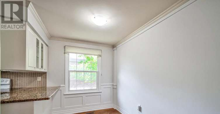 35 Camwood Crescent, Toronto, ON, M3A 3L3 - 11