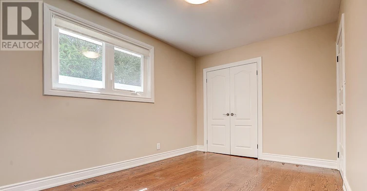37 Dallington Drive, Toronto, ON, M2J 2G4 - 37