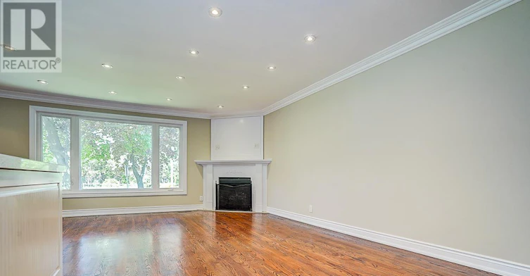 37 Dallington Drive, Toronto, ON, M2J 2G4 - 9