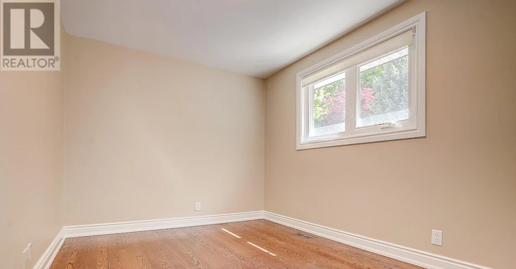37 Dallington Drive, Toronto, ON, M2J 2G4 - 36