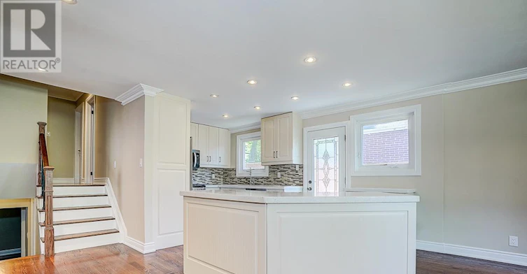 37 Dallington Drive, Toronto, ON, M2J 2G4 - 22