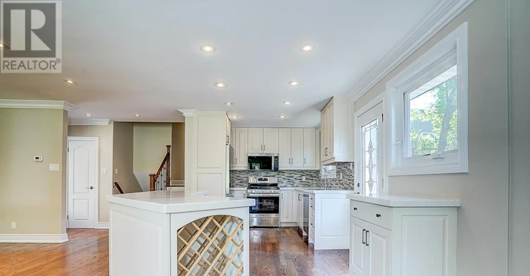 37 Dallington Drive, Toronto, ON, M2J 2G4 - 21