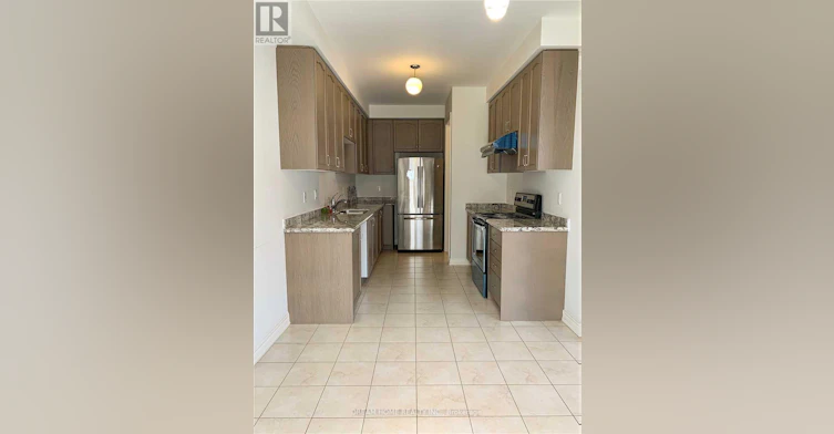 38 William Berczy Boulevard, Markham, ON, L6C 0R7 - 3