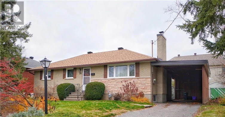 39 Epworth Avenue, Ottawa, ON, K2G 2L8