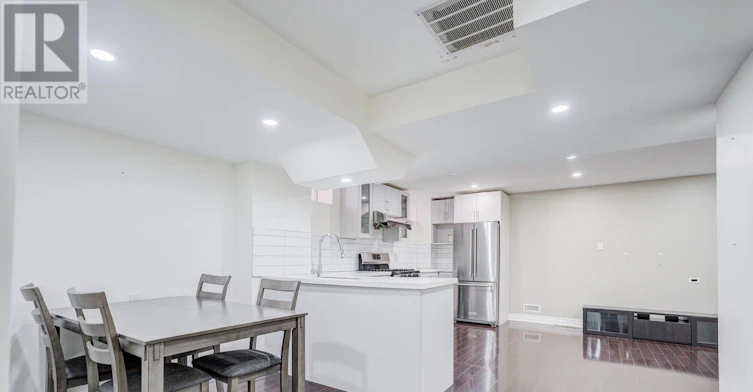 15 Ross Shiner Lane, Whitchurch-Stouffville, ON, L4A 0V5 - 12