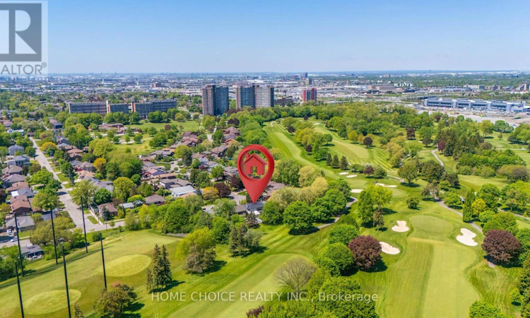 43 Golfwood Heights E
