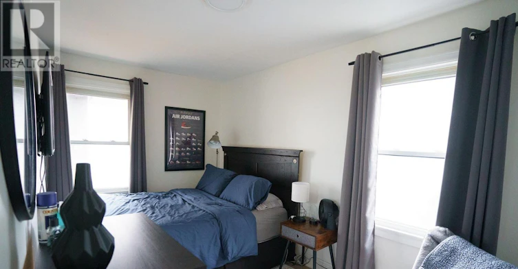 93 Grass Avenue, St. Catharines, ON, L2R 1T2 - 14