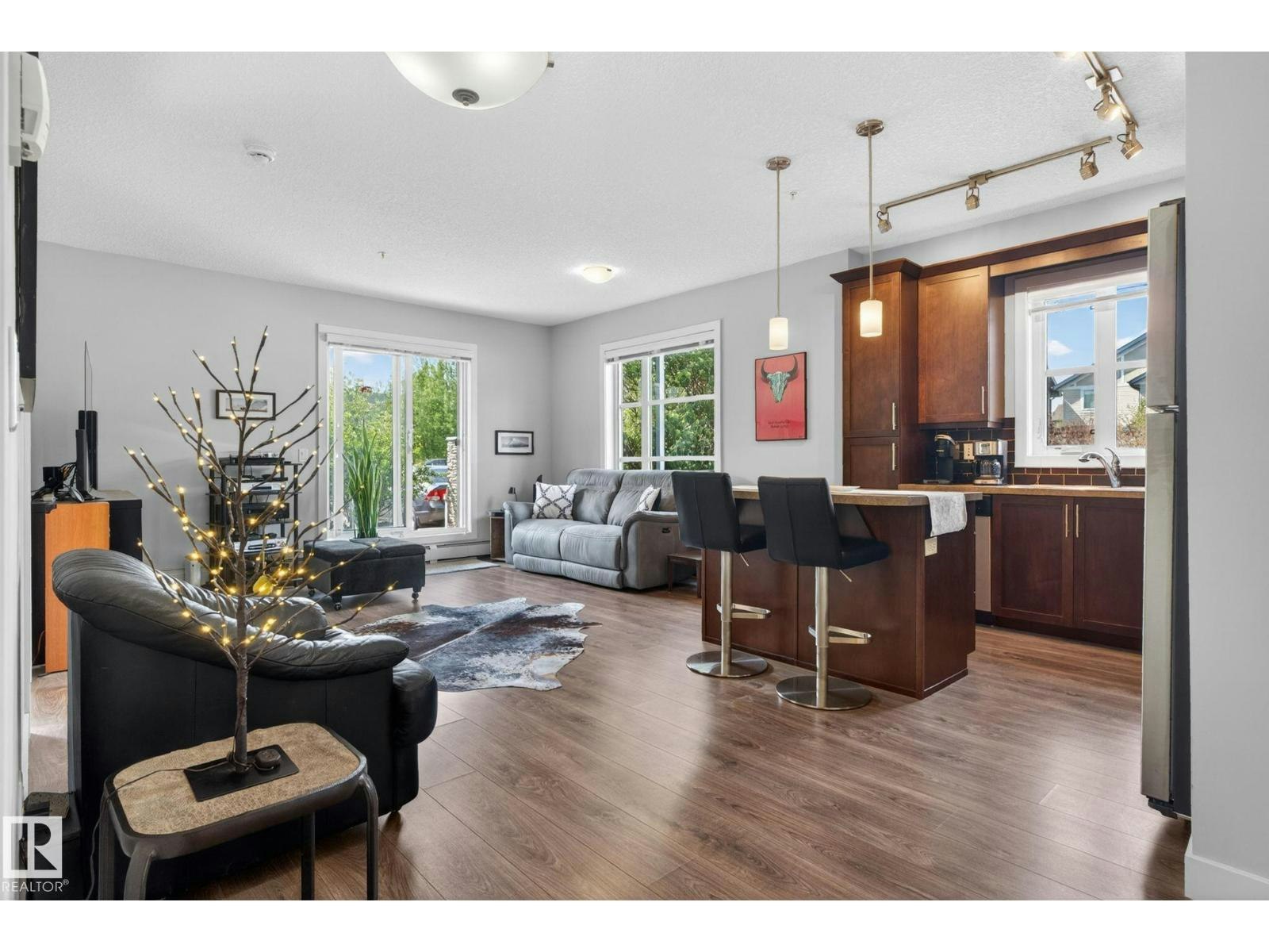 104-2588 Anderson Wy SW - 5