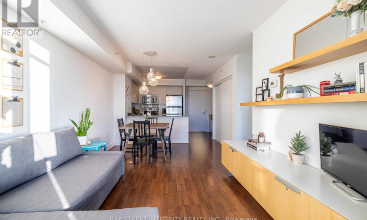 1510-5740 Yonge Street