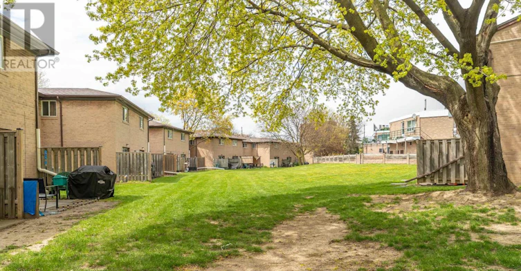 23-44 Romfield Drive, Toronto, ON, M3J 1K3 - 36