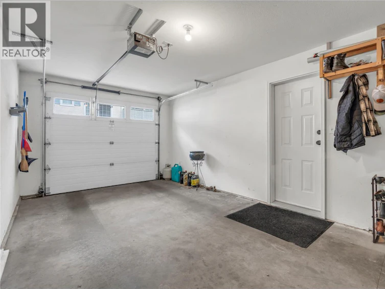 106-3145 Wilson Street, Penticton, BC, V2A 5Y6 - 33