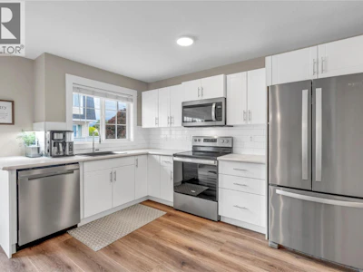 106-3145 Wilson Street - 5