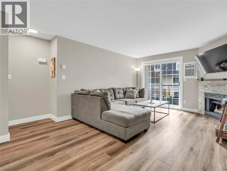 106-3145 Wilson Street, Penticton, BC, V2A 5Y6 - 10
