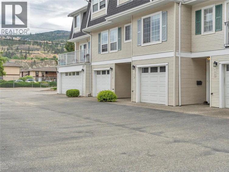 106-3145 Wilson Street, Penticton, BC, V2A 5Y6 - 43