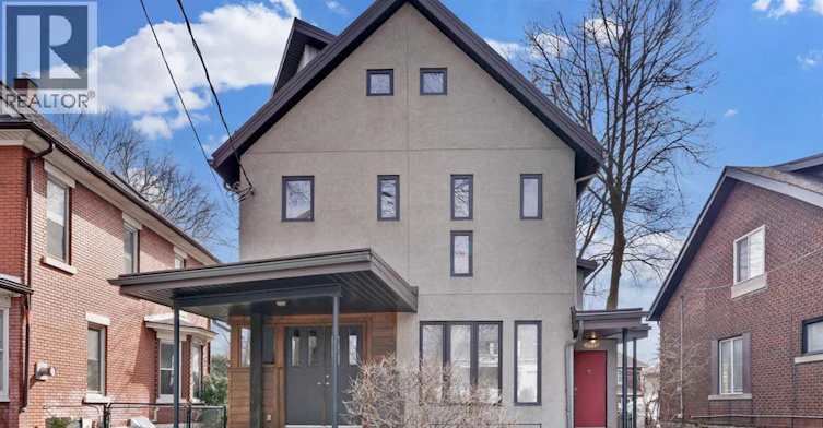 3131 Donnelly Street, Windsor, ON, N9C 1M3
