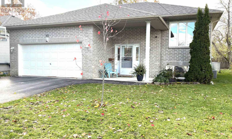 52 Birch Crescent