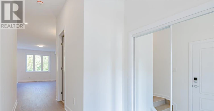 261 Elsie Macgill Walk, Ottawa, ON, K2W 0L4 - 4
