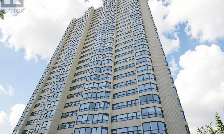 2108-8 Lisa Street