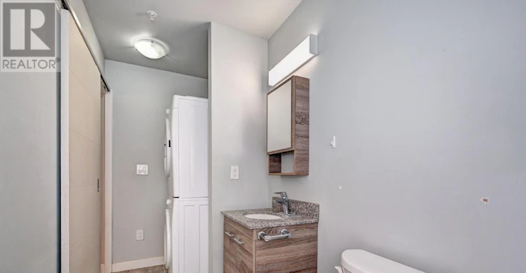 1104-318 Spruce Street W, Waterloo, ON, N2L 3M7 - 14