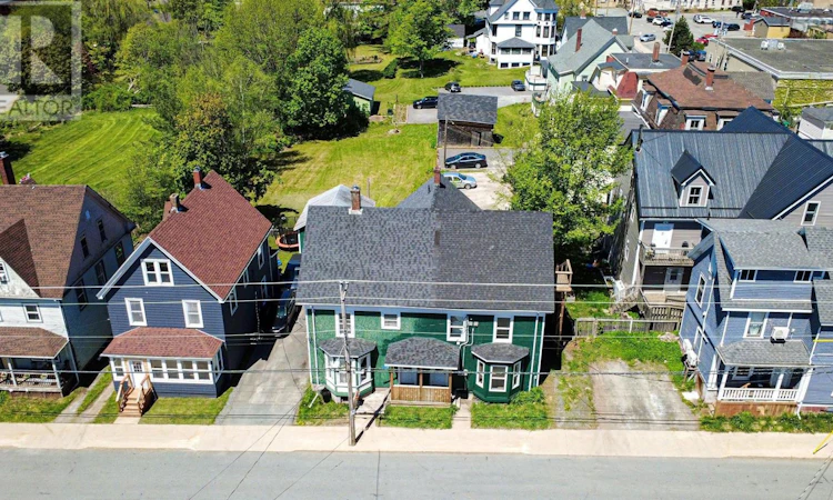 130 Gray Street