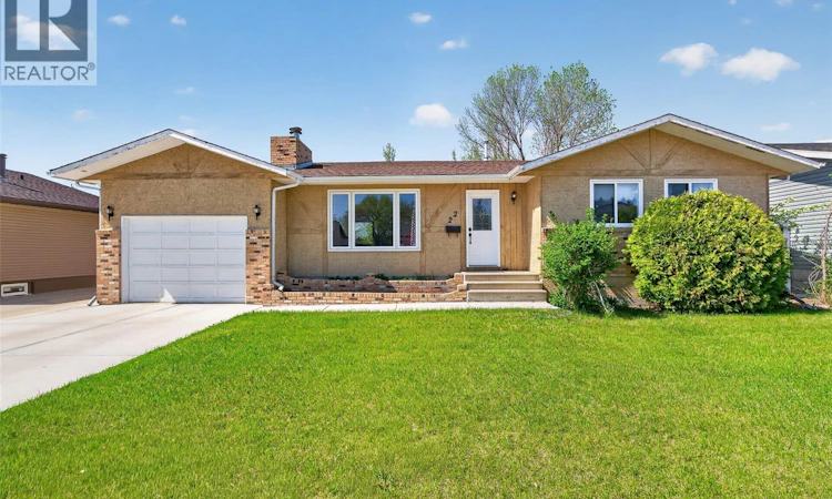 22 Edelweiss Crescent