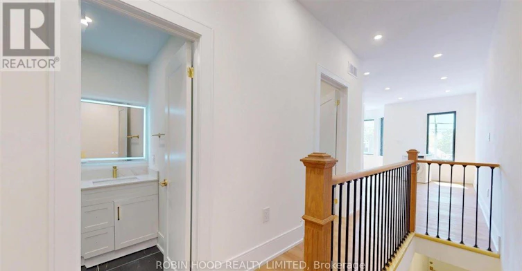2-239 Christie Street, Toronto, ON, M6G 3B5 - 4