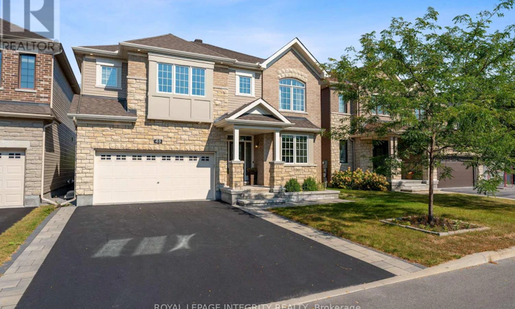 49 Hawks Landing Crescent