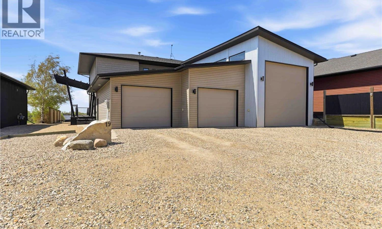 19 Pape Drive