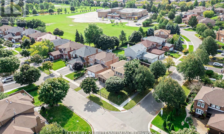 10 Phelps Drive