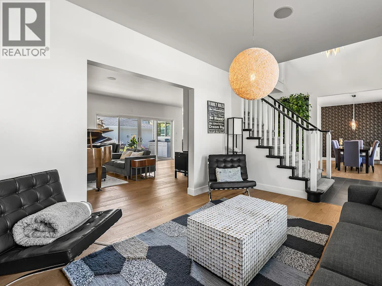311 Providence Avenue, Kelowna, BC, V1W 5C1 - 11