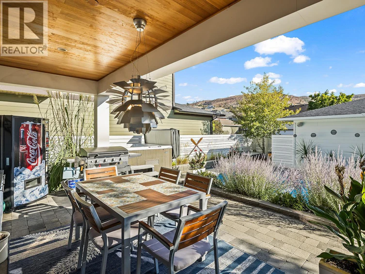 311 Providence Avenue, Kelowna, BC, V1W 5C1 - 32