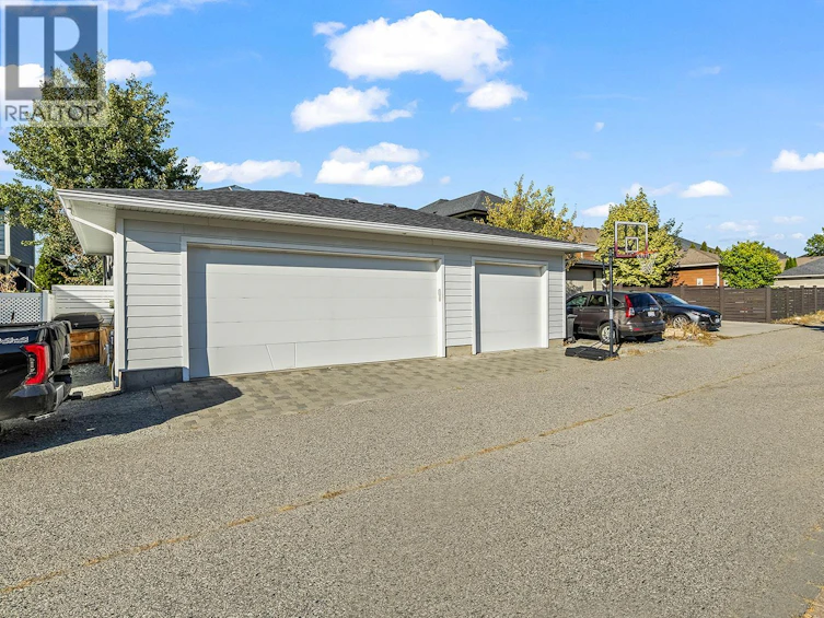 311 Providence Avenue, Kelowna, BC, V1W 5C1 - 59