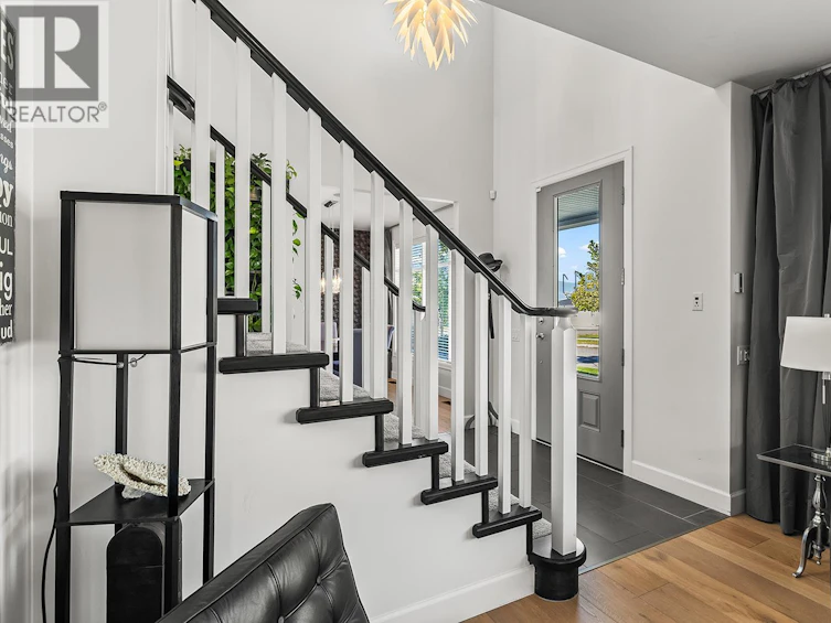 311 Providence Avenue, Kelowna, BC, V1W 5C1 - 5