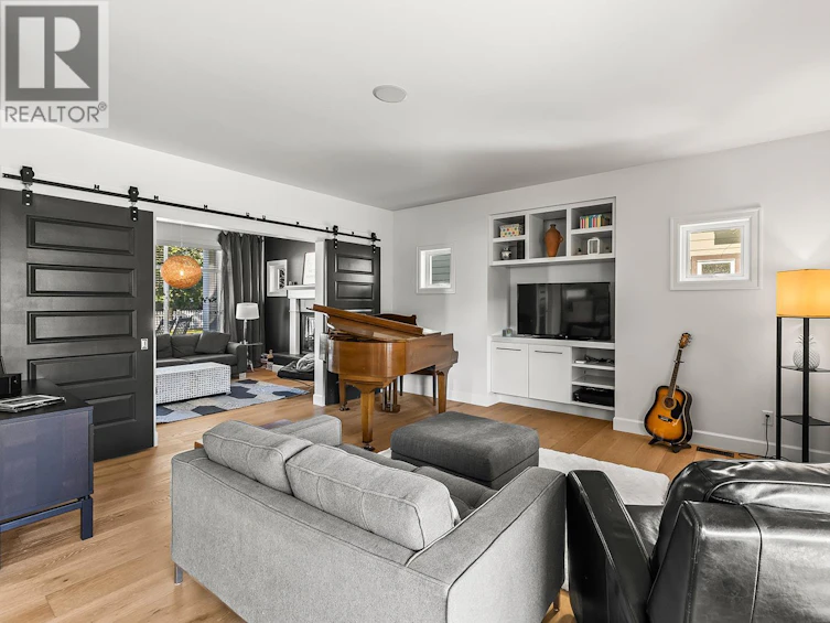 311 Providence Avenue, Kelowna, BC, V1W 5C1 - 12