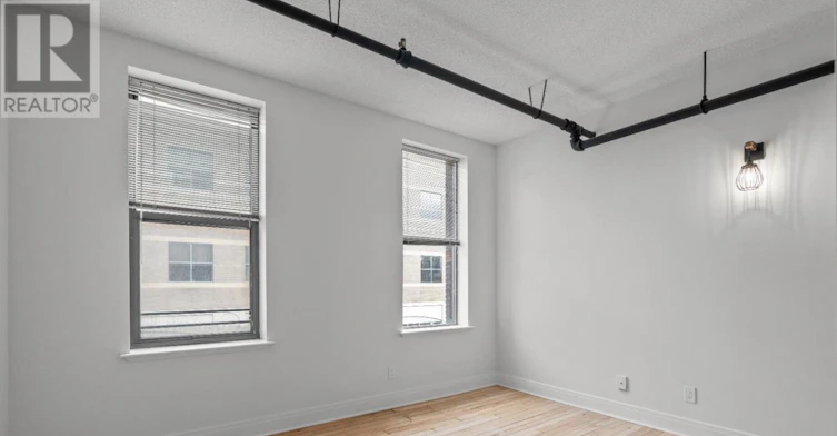 204-330 Clarence Street, London, ON, N6A 6H6 - 3