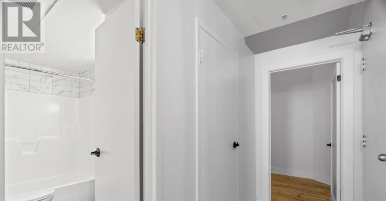 204-330 Clarence Street, London, ON, N6A 6H6 - 4