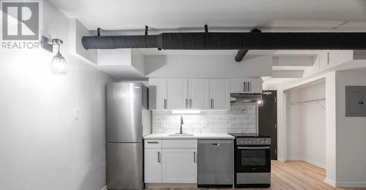 B2-330 Clarence Street, London, ON, N6A 6H6 - 2