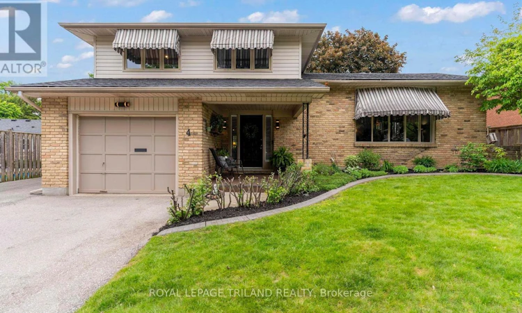 4 Conifer Crescent