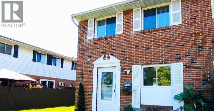 29-3049 Meadowbrook, Windsor, ON, N8T 3C5