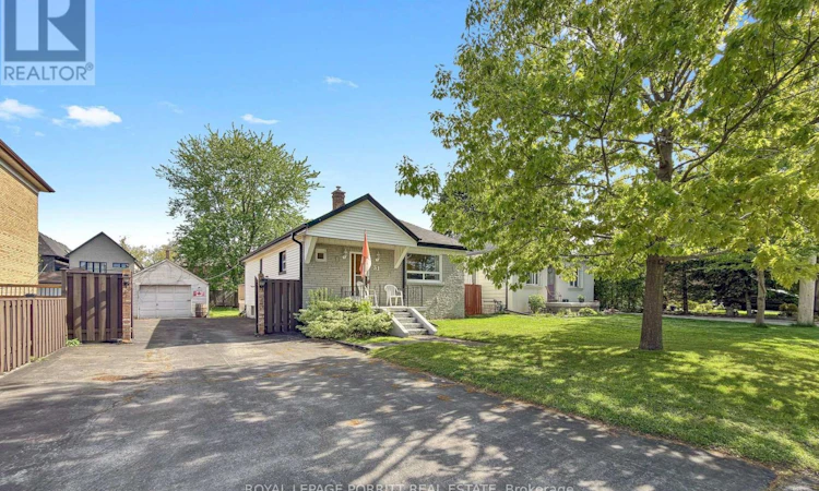 31 Burlingame Road