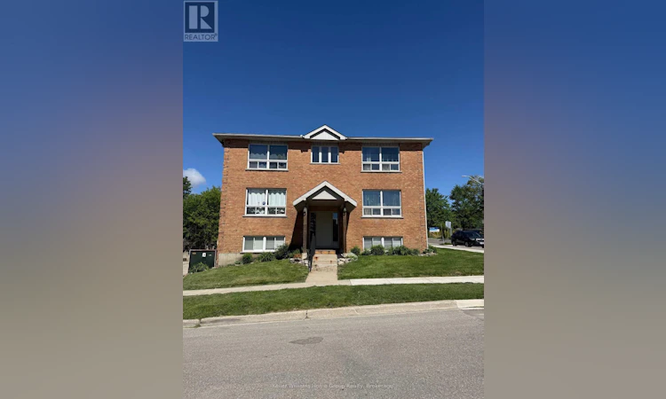 115 St George Street W