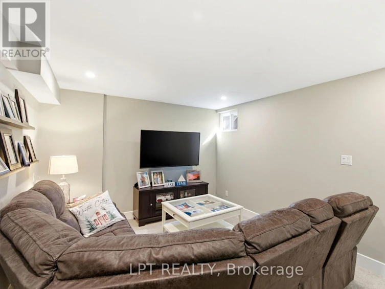 30 Sauble River Road, Lambton Shores, ON, N0M 1T0 - 19