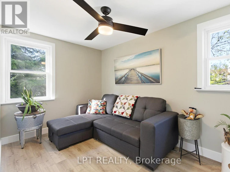 30 Sauble River Road, Lambton Shores, ON, N0M 1T0 - 17