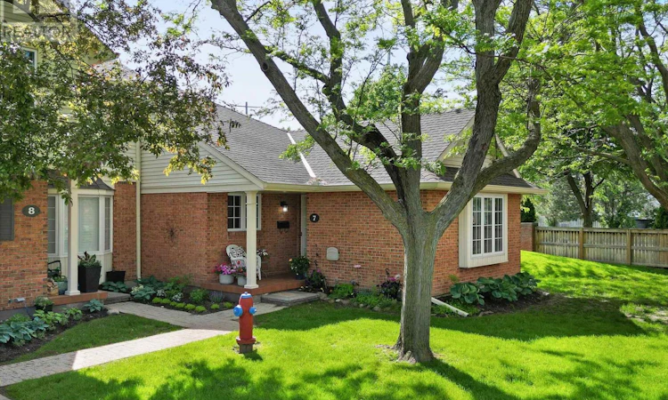 7-275 Pelham Road