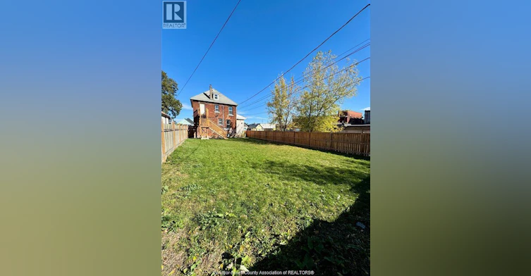 531 Langlois, Windsor, ON, N9A 2G3 - 24