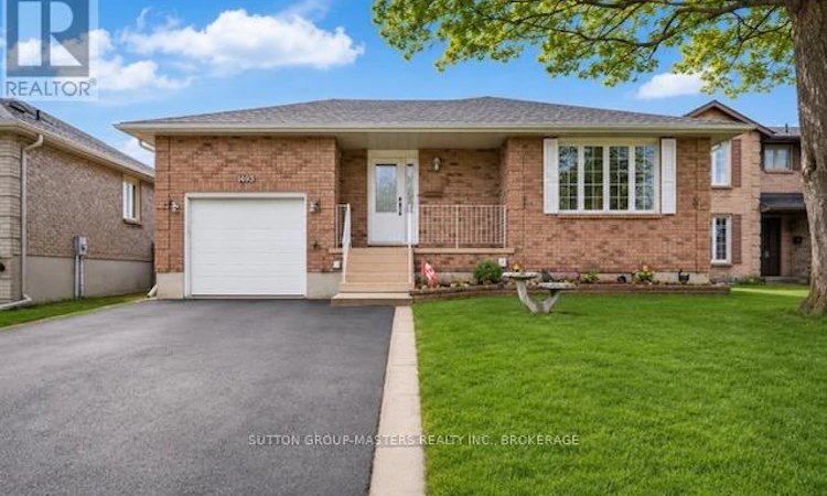 1080 Palmerston Crescent